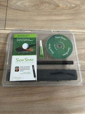 Putting System Kit in Green and Black